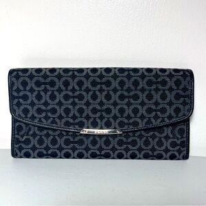 NWOT Coach Madison Op Art Needlepoint Wallet
